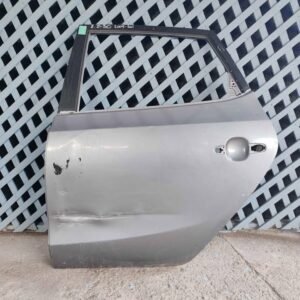 Puerta trasera izquierda Hyundai i30 2009 - 2011