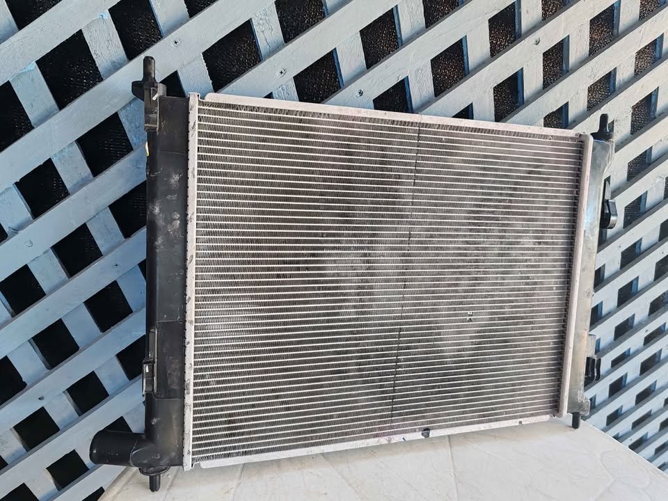 Radiador de agua Kia Rio 4 y 5 2018 - 2022 - Imagen 4
