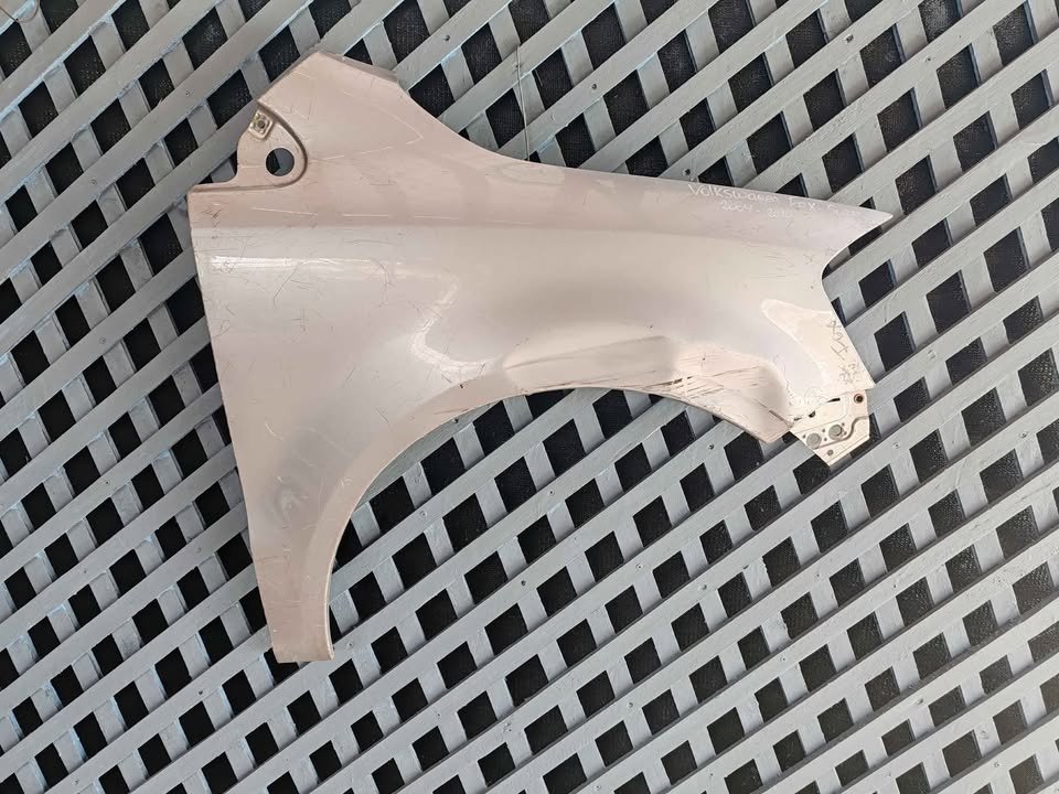 Tapabarro derecho Volkswagen Fox 2004 - 2010