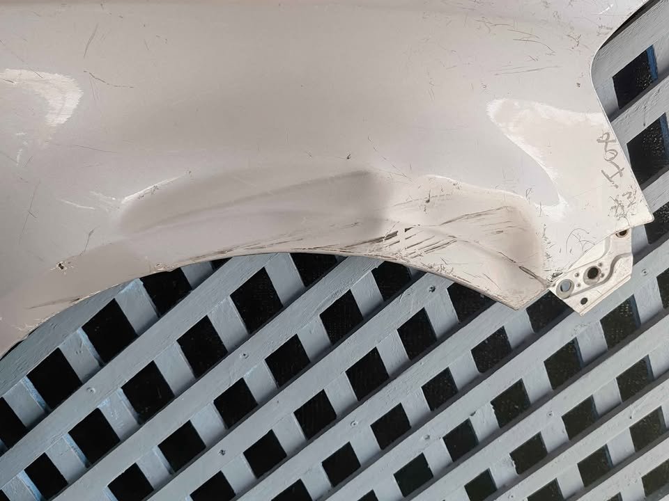 Tapabarro derecho Volkswagen Fox 2004 - 2010 - Imagen 5