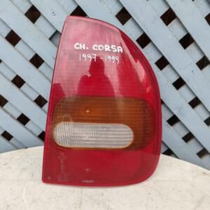 Foco trasero derecho Chevrolet Corsa sedan 1997 - 1999