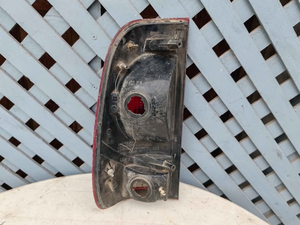 Foco trasero derecho Ford F150 1997 - 2000 - Imagen 5
