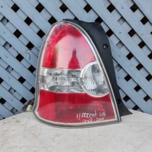 Foco trasero izquierdo Hyundai Accent HB 2007 - 2010