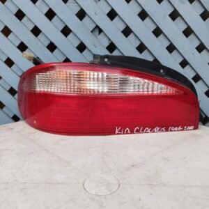 Foco trasero izquierdo Kia Clarus 1995 - 1998
