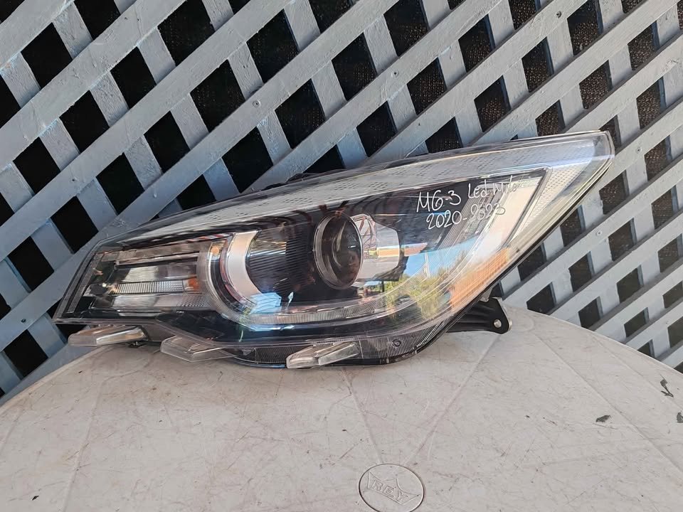Óptico izquierdo MG3 Led malo 2020- 2023