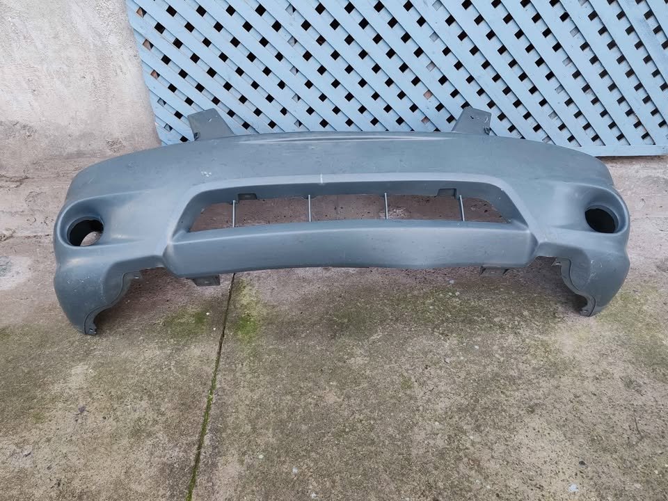 Parachoque delantero Mazda Tribute 2005 - 2006 - Imagen 2