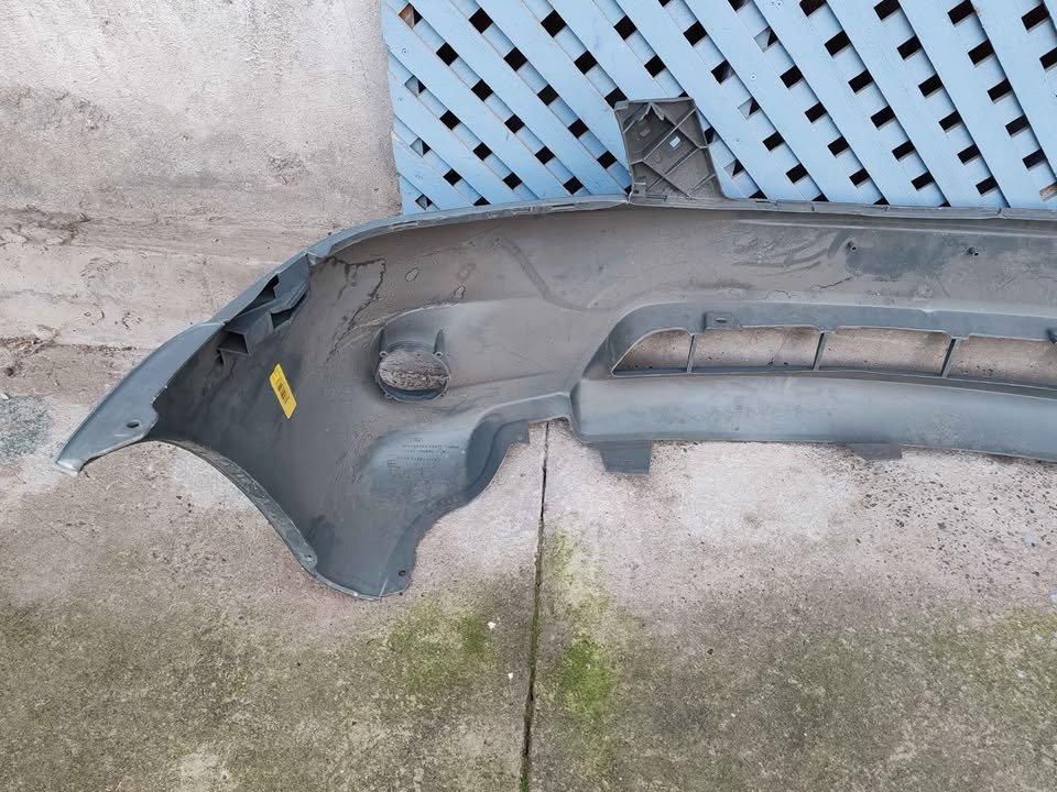 Parachoque delantero Mazda Tribute 2005 - 2006 - Imagen 6