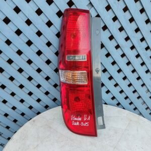 Foco trasero izquierdo Hyundai H1 2008 - 2015