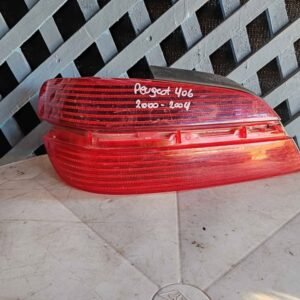 Foco trasero izquierdo Peugeot 406 2000 - 2004