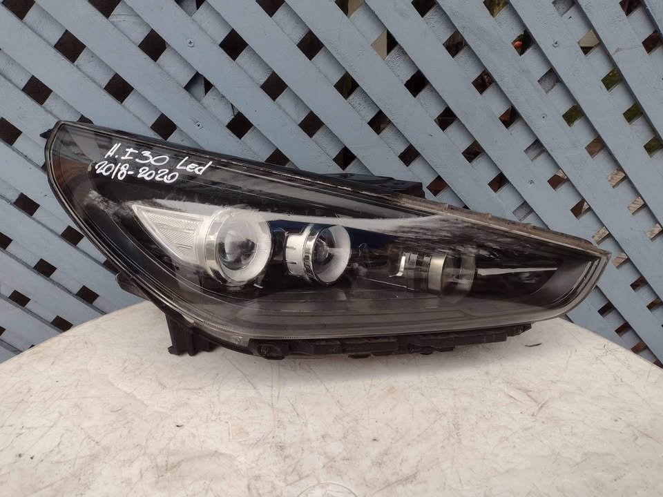 Optico derecho Hyundai i30 2018 - 2020 led