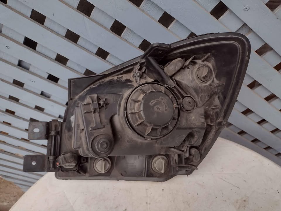 Optico derecho Kia Sportage 2006 - 2009 - Imagen 5