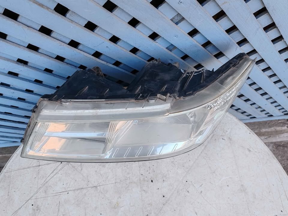 Óptico izquierdo Dodge Journey 2009 - 2020 - Imagen 4