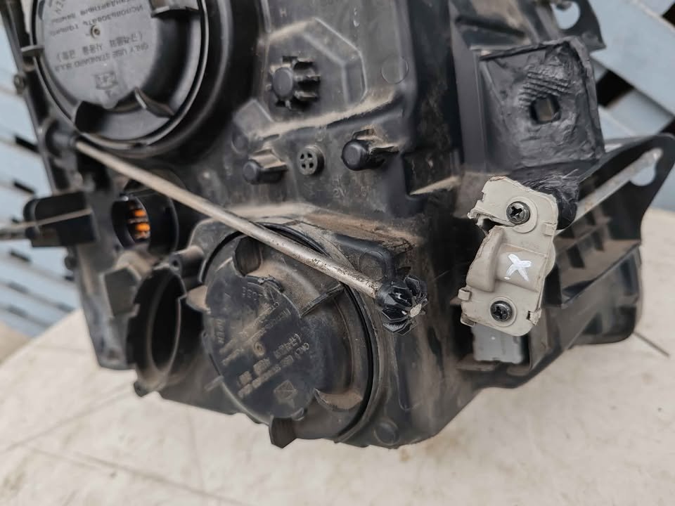 Óptico izquierdo Hyundai Porter 2020 - 2025 - Imagen 7