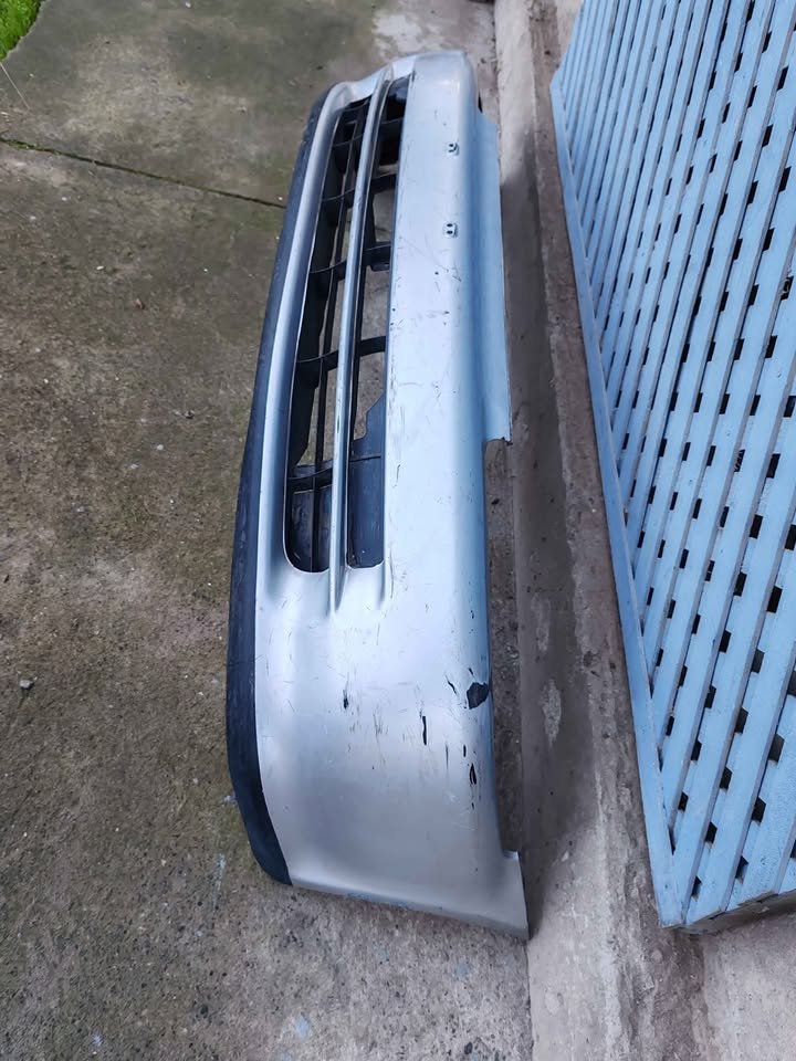Parachoque delantero Honda Civic 1993 - 1995 - Imagen 4