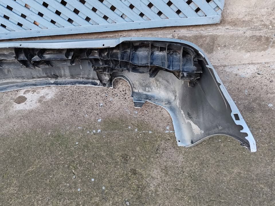 Parachoque trasero Citroen Xsara 2001 - 2004 - Imagen 6