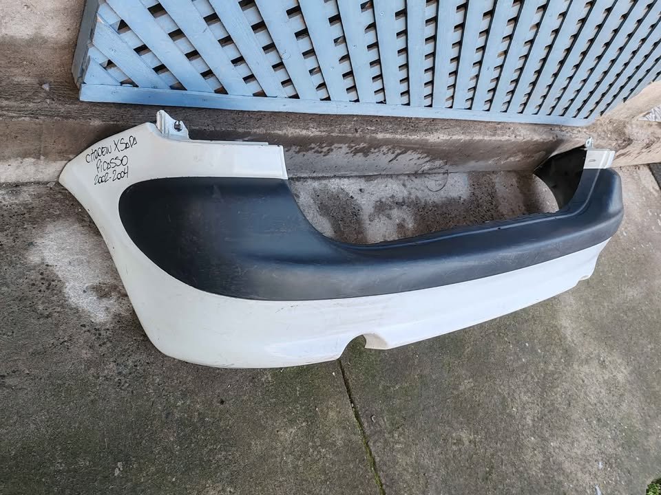 Parachoque trasero Citroen Xsara Picasso 2002 - 2004 - Imagen 3