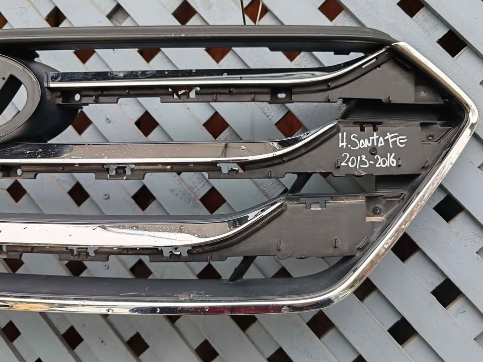 Máscara Hyundai Santa Fe 2013 - 2016 - Imagen 4