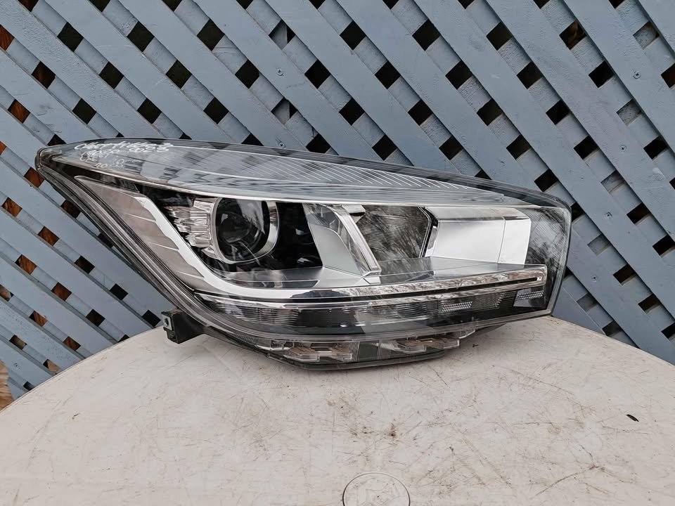 Óptico derecho Chery Tiggo 3 2020 - 2023