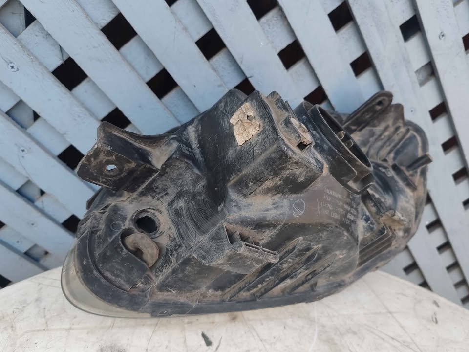 Óptico derecho Hyundai Accent 2003 - 2006 - Imagen 7