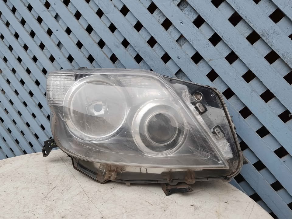 Óptico derecho Toyota Prado 2010 - 2013