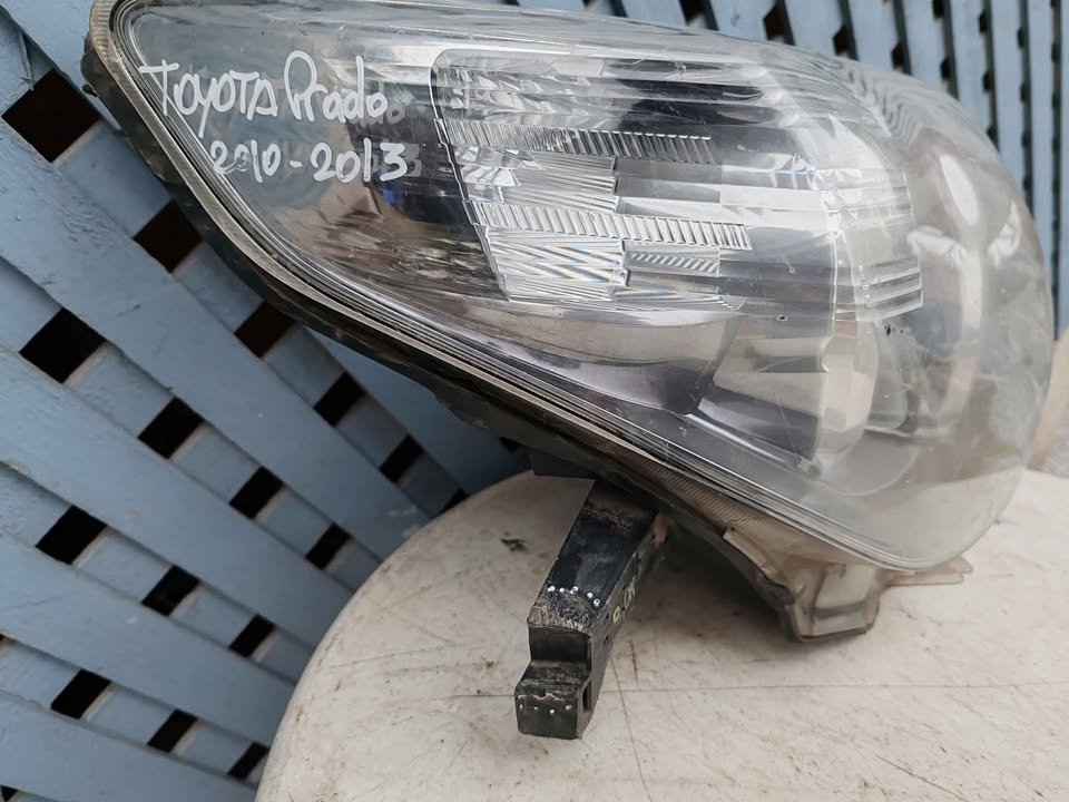 Óptico derecho Toyota Prado 2010 - 2013 - Imagen 3