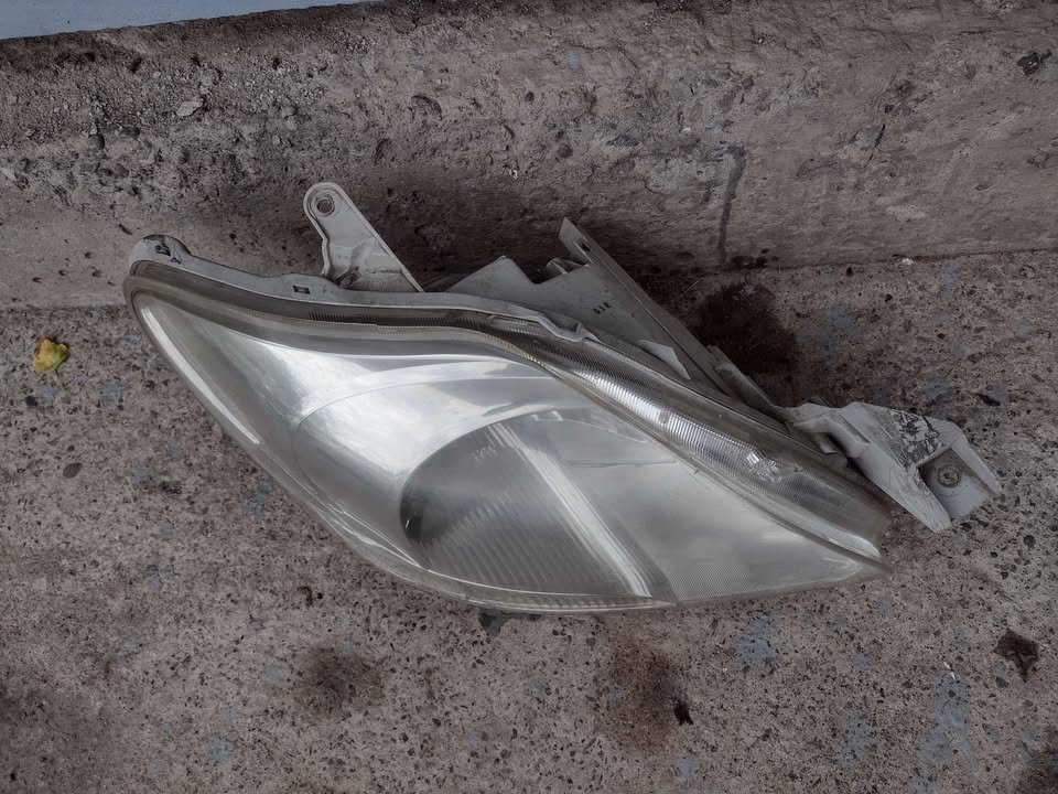 Óptico derecho Toyota Yaris sedan 2006 - 2013 - Imagen 3