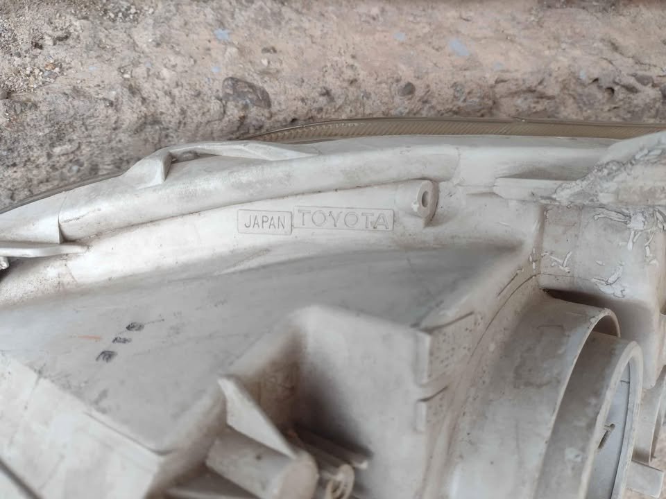 Óptico derecho Toyota Yaris sedan 2006 - 2013 - Imagen 6