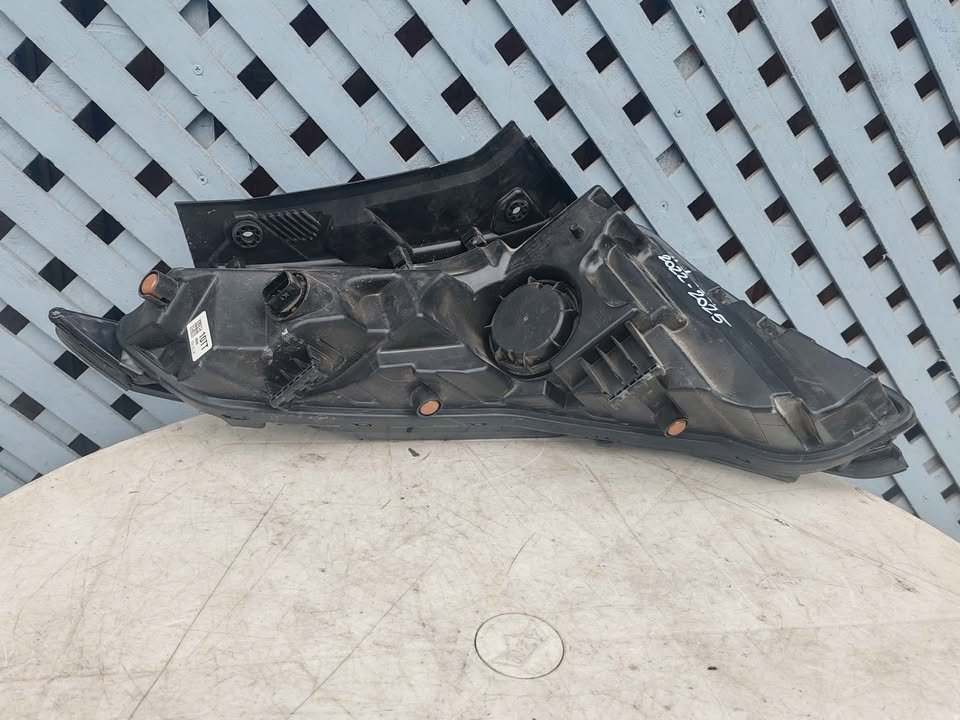 Óptico derecho superior Hyundai Tucson 2022 - 2025 - Imagen 7