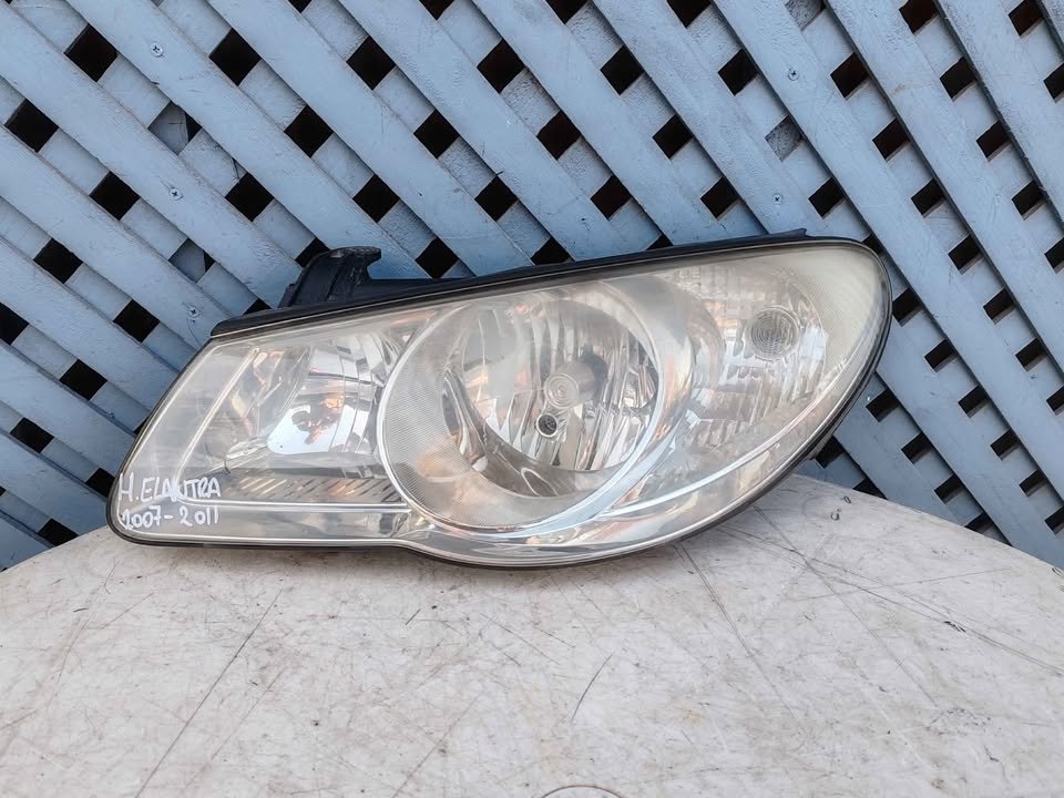 Óptico izquierdo Hyundai Elantra 2007 - 2010
