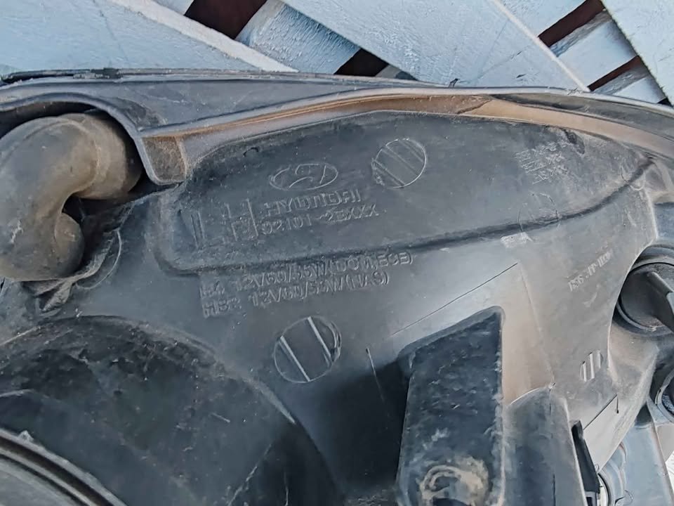 Óptico izquierdo Hyundai Tucson 2005 - 2010 - Imagen 6