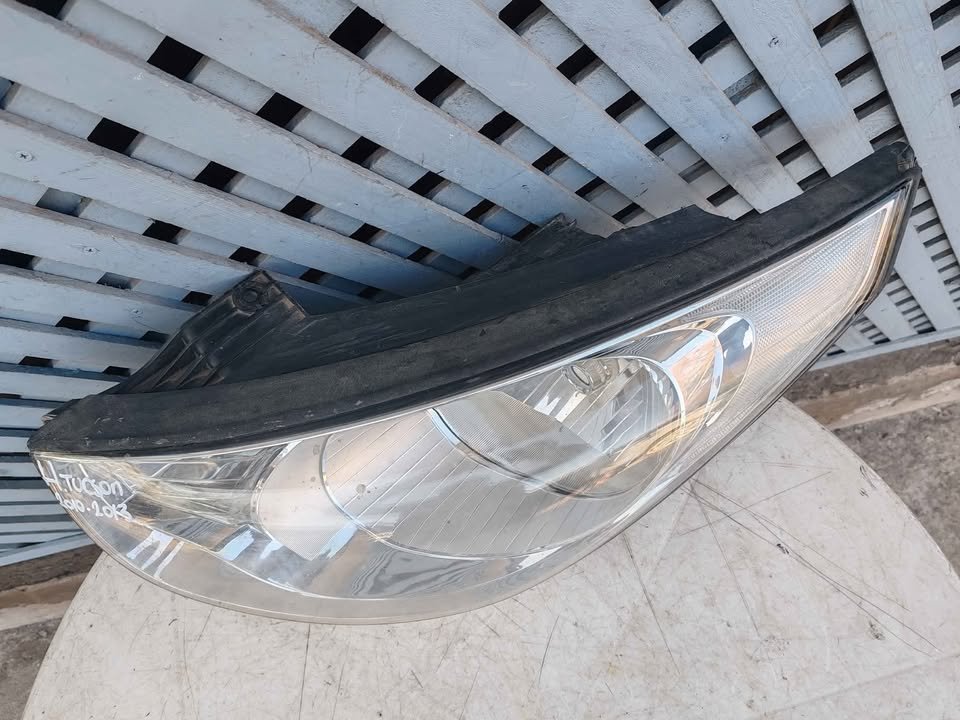 Óptico izquierdo Hyundai Tucson 2011 - 2014 - Imagen 4
