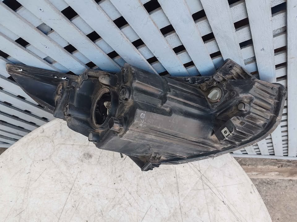 Óptico izquierdo Hyundai Tucson 2011 - 2014 - Imagen 7