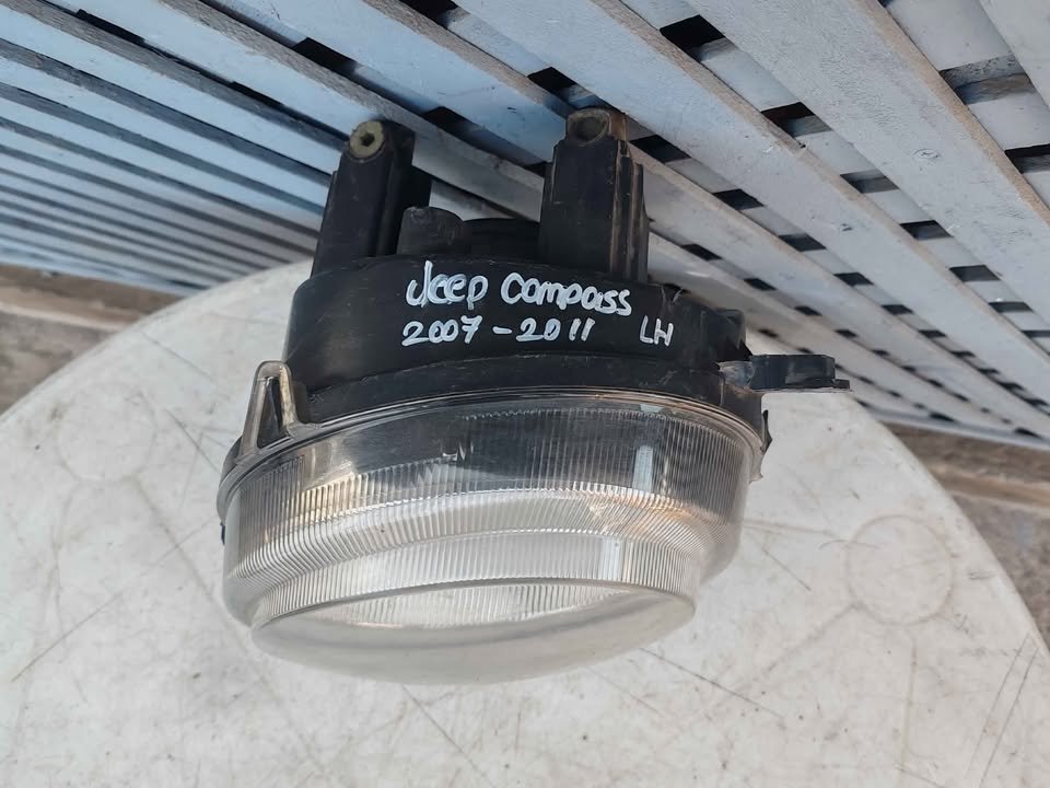 Óptico izquierdo Jeep Compass 2007 - 2011 - Imagen 4