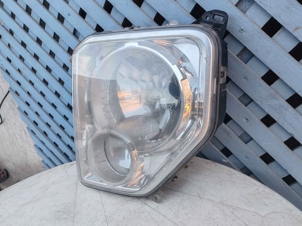 Óptico izquierdo Jeep Liberty 2008 - 2013 - Imagen 3