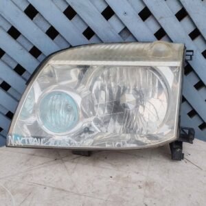 Óptico izquierdo Nissan Xtrail 2002 - 2011