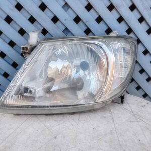 Óptico izquierdo Toyota Hilux 2009 - 2011
