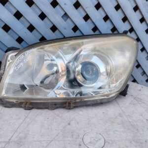 Óptico izquierdo Toyota RAV4 2009 - 2012
