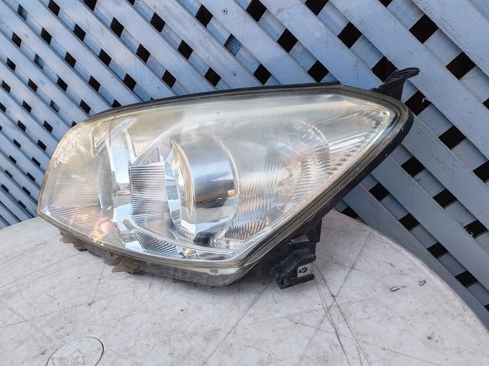 Óptico izquierdo Toyota RAV4 2009 - 2012 - Imagen 2