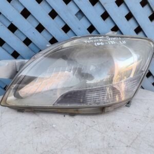 Óptico izquierdo Toyota Yaris 2006 - 2013