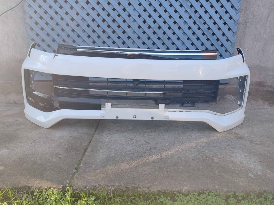 Parachoque delantero JAC JS4 2021 - 2025