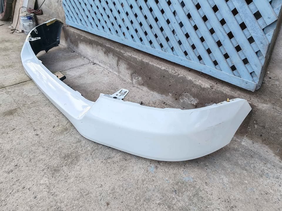 Parachoque delantero superior Ford F150 con refuerzo 2004 - 2008 - Imagen 4