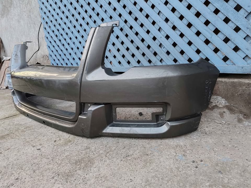 Parachoque superior Ford Explorer XLS 2006 - 2010 - Imagen 4