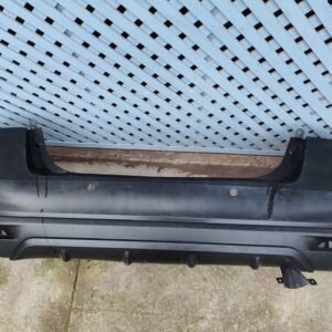 Parachoque trasero Nissan Versa 2020 - 2024