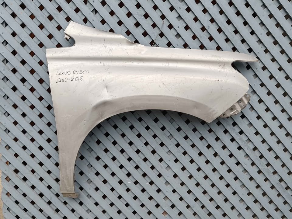 Tapabarro derecho Lexus RX350 2010 - 2015