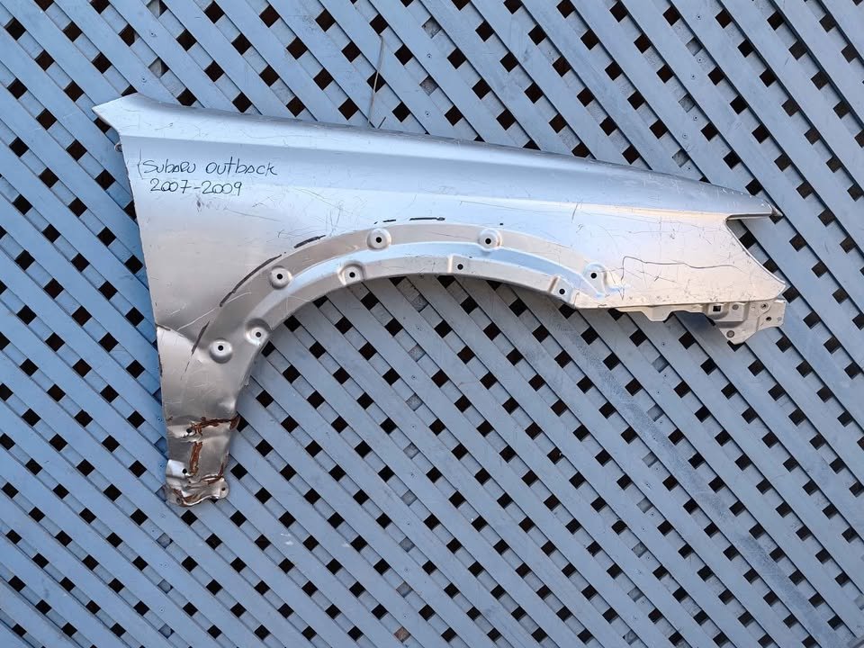 Tapabarro derecho Subaru Outback 2007 - 2009