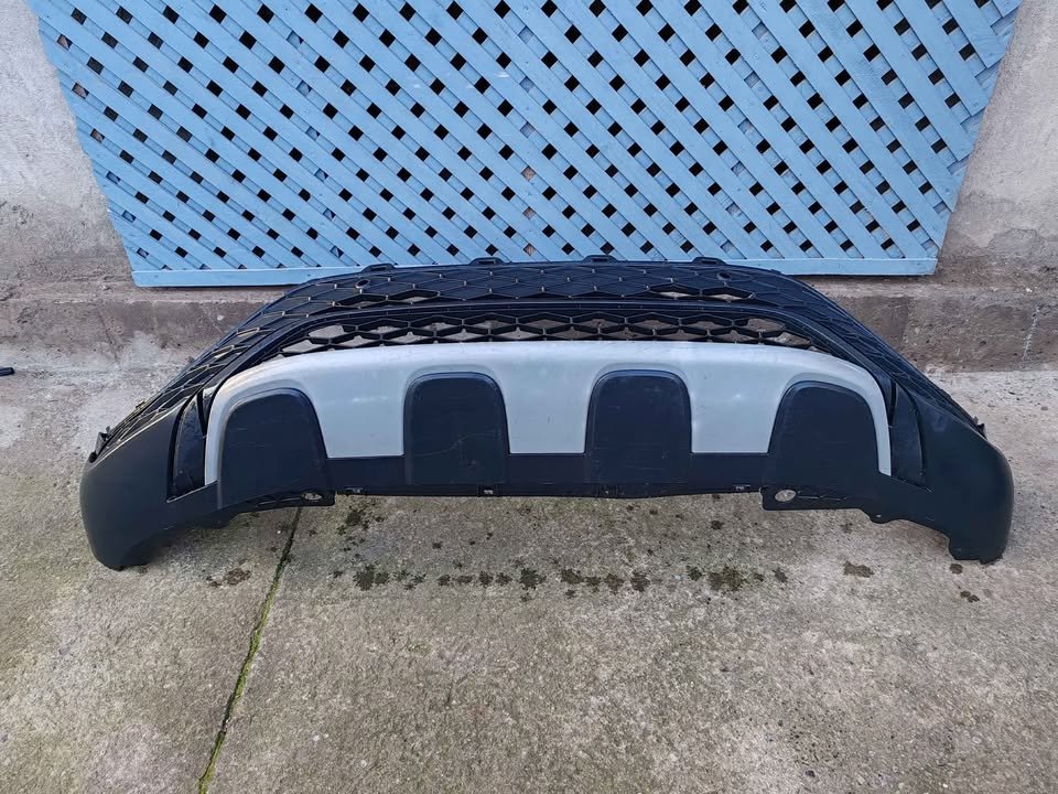 Mataperro delantero Volkswagen Taos 2022 - 2025 - Imagen 2