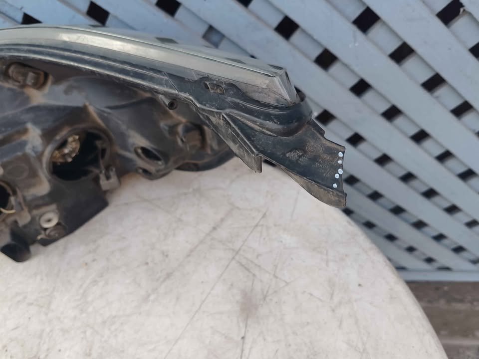 Óptico derecho Chevrolet Montana 2012 - 2018 - Imagen 5