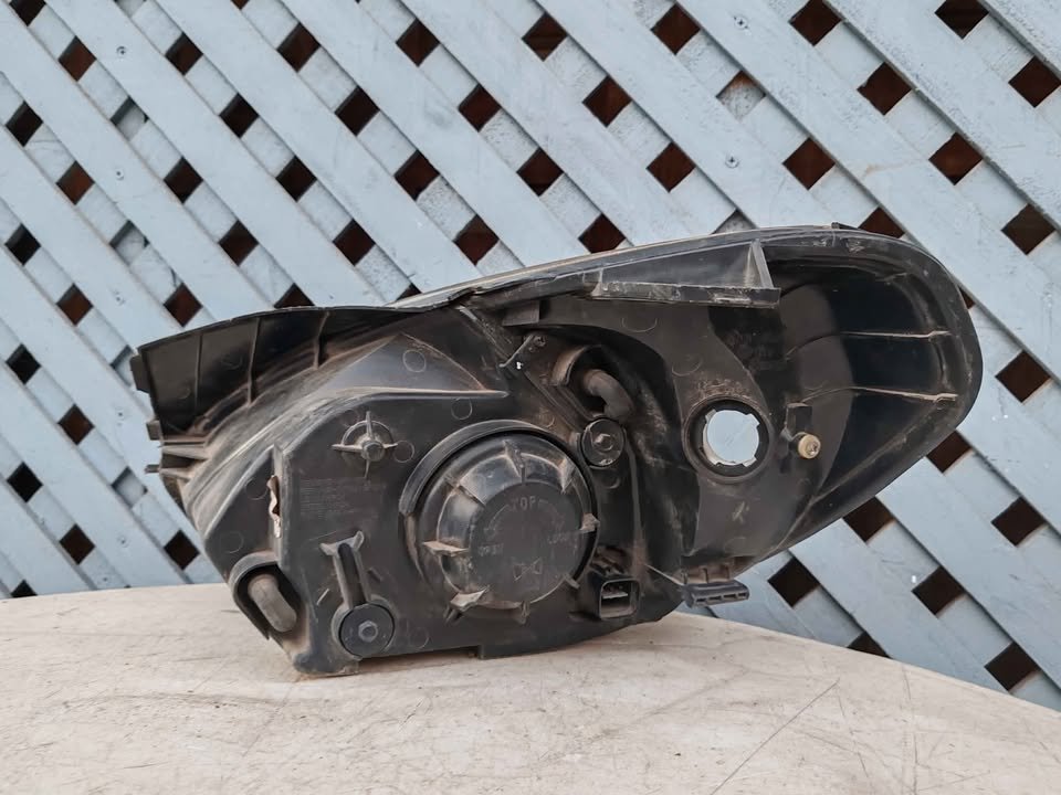 Óptico derecho Hyundai Accent 2006 - 2010 - Imagen 5