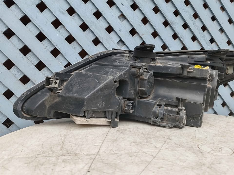 Óptico derecho Hyundai Genesis Sedan 2008 - 2011 - Imagen 6