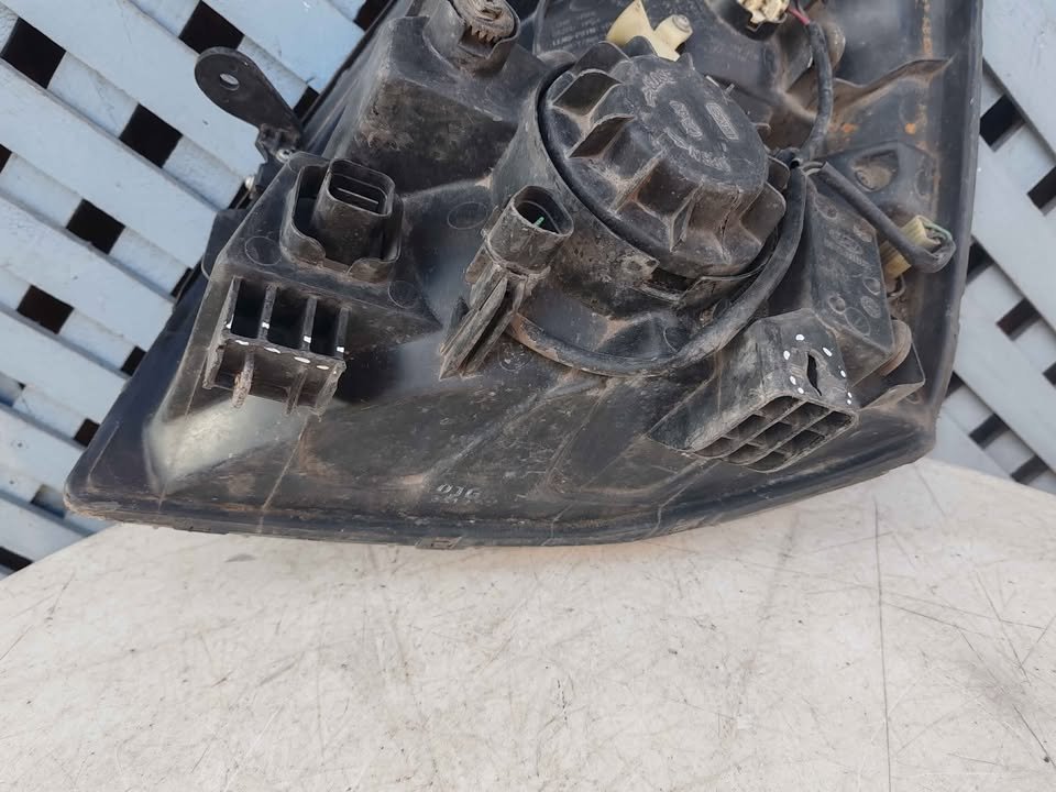Óptico derecho Hyundai H1 2006 - 2007 - Imagen 8